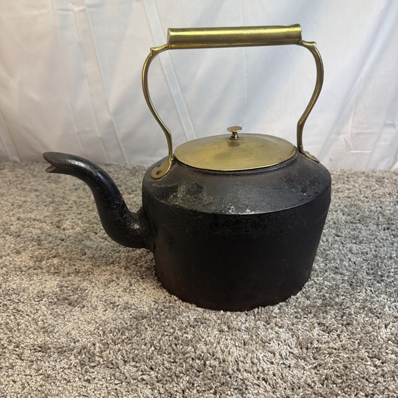Other - Antique Cast Iron Tea Kettle | British  No 6 | 10 Pint Hearth Kettle 1800s